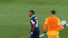 Kaos koji niste vidjeli u prijenosu: Evo što je golman Paragvaja napravio kad ga je Mbappe ignorirao