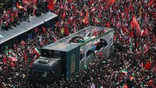 Ovo nije bio samo uobičajen ispraćaj: Iran pokazao prkos i nagovijestio novu strategiju