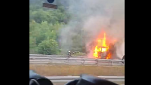 Planuo kamion na A6: Prekinut promet, stvorila se kilometarska kolona