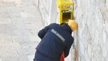 Upozorenje Hrvatske pošte na lažne SMS poruke: Jedan klik može vas skupo koštati