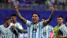 Argentinac provocirao Engleze kultnom pjesmom, pa brzo obrisao objavu