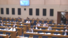 VIDEO Nevjerojatne scene u Skupštini RS-a: Osiguranje lovilo zastupnika po dvorani