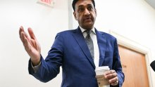 Drama na Zapadnoj obali: Izraelski doseljenici navodno sat vremena zadržavali američkog političara