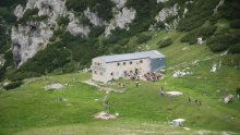VIDEO Hrvatskog planinara u Sloveniji ugrizla zmija, dignut helikopter