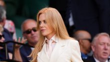 Modna dominacija: Nicole Kidman održala lekciju iz stila u fantastičnom bijelom odijelu