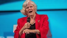 Bivša britanska ministrica Widdecombe ubijena s 21 udarcem čekićem
