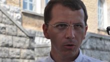 Velečasni Ilija Jakovljević vraćen na posao