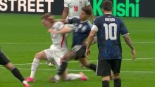 Argentina žestoko otvorila polufinale: Podli faul prošao nekažnjeno