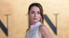 Nakon Tom Cruisea Ana de Armas viđena s poznatim pjevačem: U Madridu izmjenjivali nježnosti