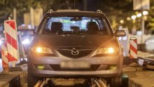 Još jedan vozač završio u raskopanim tračnicama, tramvaji ponovno stali