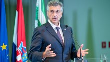 Plenković: 'Svatko tko zaista želi naći posao, to može učiniti'