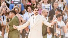 Nevrijeme s tučom prekinulo koncert Bad Bunnyja: Posjetiteljima komadi leda razbijali glave