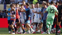 Prvo ga Argentinci istukli na terenu, a onda još postao glavna meta šale u španjolskoj svlačionici