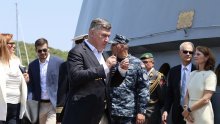 Milanović: 'Vučić nije smio sjediti ispred Plenkovića'