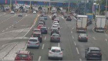 Velike gužve na cestama: Kilometarske kolone na autocestama