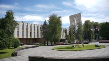 Republika Srpska: Bošnjački zastupnici pokušat će spriječiti zabranu zastave s ljiljanima