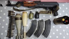 Policija došla zbog nasilja u obitelji pa u kući pronašla arsenal