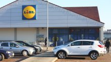 Znate li zašto Lidl ima cijene istaknute iznad proizvoda, a ne ispod?