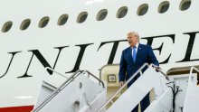 Trump usred sastanka NATO-a dobio upozorenje: U zadnji trenutak promijenio predsjednički avion