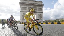 Sjajni Tadej Pogačar peti put osvojio Tour de France