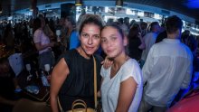 Obiteljska podrška na raspjevanom trajektu: Jelena Perčin s kćeri bodrila supruga Antu Gelu
