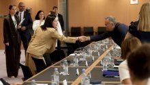 Vlada i građanska inicijativa postignula dogovor: Javnost će dobiti sve analize vode i tla u Gospiću