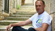 Žestok obračun na Visu: Gradonačelnik nokautiran nakon spora s poznatim kafićem