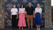 Sanja Musić Milanović spojila naizgled nespojivo i oživjela stari hit iz Zare