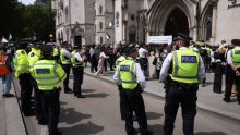 Usred Londona izbodena četvorica muškaraca, uhićena žena