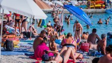 Makarska rivijera među rijetkima s rastom turističkog prometa u srpnju u županiji