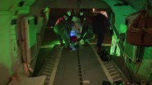 Vojni piloti helikopterom prevezli životno ugroženu trudnicu u Split