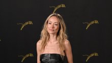 Koža i traper u savršenom spoju: Olivia Wilde pokazala kako se nosi najpoželjniji jesenski trend