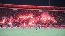 Sramotne scene na Marakani: Navijači Crvene zvezde razvili koreografiju posvećenu Ratku Mladiću