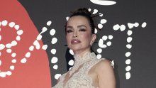 Severina zna kako obične crne hlače pretvoriti u stajling za pamćenje