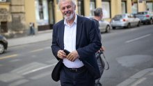 Sanader pozvao oporbu da s HDZ-om popije 'zdravu, ispravnu vodu' u Gospiću
