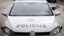 Strašna nesreća u BiH: Policajac motociklom udario u skupinu pješaka, jedna osoba poginula