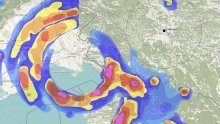 Pogledajte neobičnu snimku oluje iznad Slovenije: Meteorolozi imaju objašnjenje