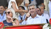 Plenković u Sinju u potpuno drugom izdanju: Zapjevao veliki Oliverov hit