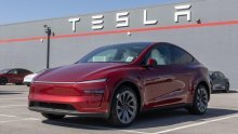 Tesla mora popraviti tvorničku grešku na farovima, za nju znaju već dvije godine