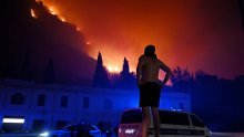 Vatreni zid od 23 kilometara: Stigli prvi rezultati očevida, evo gdje je točno buknuo veliki požar kod Omiša