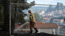 Požar u Grčkoj stavljen pod kontrolu, ozlijeđena tri vatrogasca