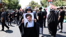 Iran steže obruč: Za intervju s 'neprijateljskim' novinarima prijeti do dvije godine zatvora