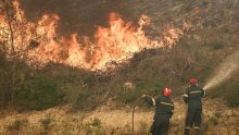 Tragedija na grčkom otoku: Dva požara buknula gotovo istodobno, pronađena dva tijela