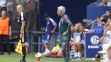 Mourinho ušao na teren, a Džeku to razljutilo. Pogledajte što je napravio Portugalcu