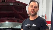 Mehaničar pokazao 20 godina star automobil pa donio jasnu presudu: 'Napravljen je da traje cijeli život'
