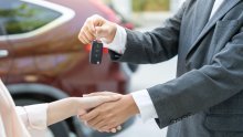 Radio je kao prodavač automobila, a sada je princ: Godinama nije znao veliku obiteljsku tajnu