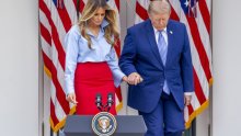 Melania Trump nakon glasina o bračnoj krizi prvi put u javnosti: 'Čujem da sam vam nedostajala?'