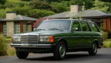 Nestao je pod zemljom nakon potresa i tamo ostao gotovo 40 godina. Danas ovaj Mercedes vrijedi 252.000 dolara