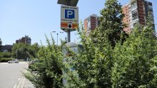 Nije čak ni parkirala: 23 minute čekala slobodno mjesto, a onda joj je stigao račun od 47 eura