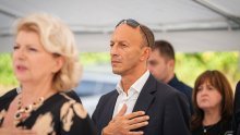 Petry objasnio zašto nije napustio fotelju župana: 'Adekvatno radim'